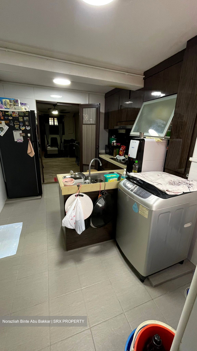 Blk 2 Brickworks Estate (Bukit Merah), HDB 3 Rooms #543438951